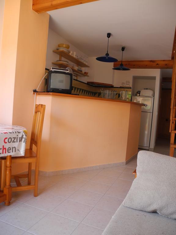 Apartment Cal Viola Torroja Pokoj fotografie